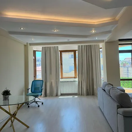 Apartament City Central Lägenhet *